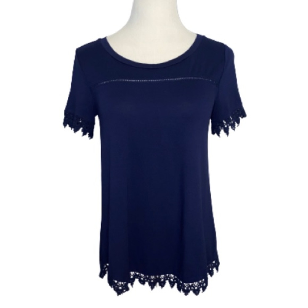 Cover Stitched Women’s Navy Blue Shirt Size Medium